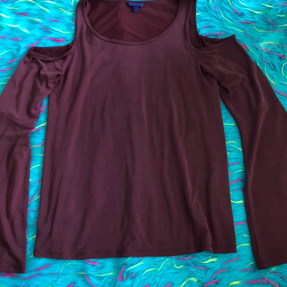 Flowy, Magenta, open shoulders long sleeve!!!